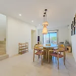 Semesterbostad Exclusive New Townhouse In Playa Paraiso *