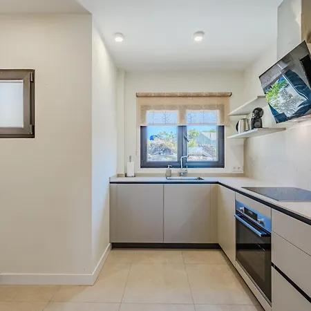 Exclusive New Townhouse In Playa Paraiso Holiday home *