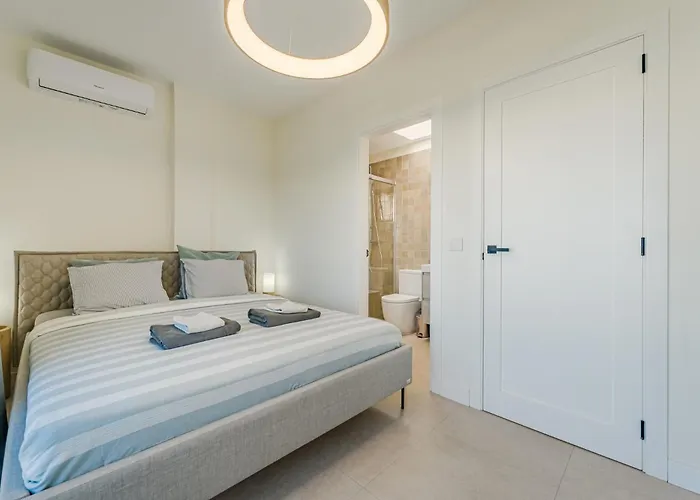 Exclusive New Townhouse In Playa Paraiso