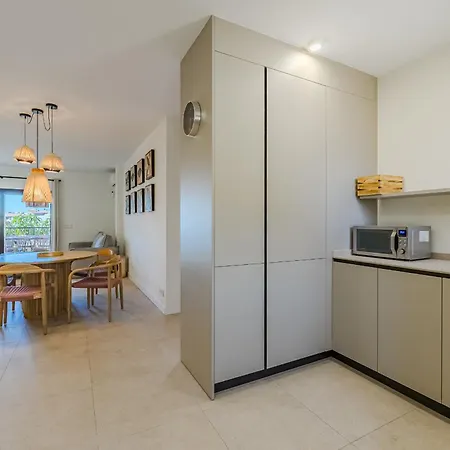 Exclusive New Townhouse In Playa Paraiso 아데제