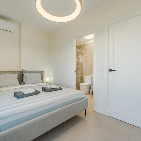 Exclusive New Townhouse In Playa Paraiso