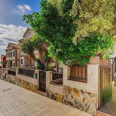 Exclusive New Townhouse In Playa Paraiso 펜션 아데제